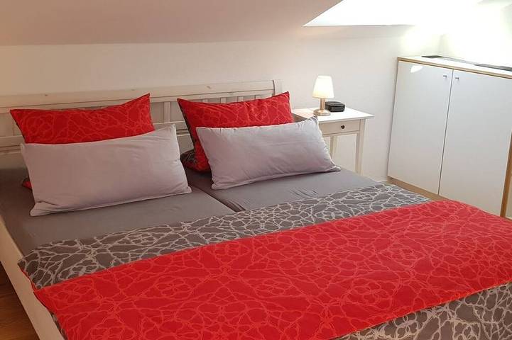 Ganze Wohnung, Apartment Strawberry - 2-Raum-Ferienwohnung Apartment Strawberry , Du/Wc, 65 qm, in Bermatingen, Region Bodensee-Oberschwaben