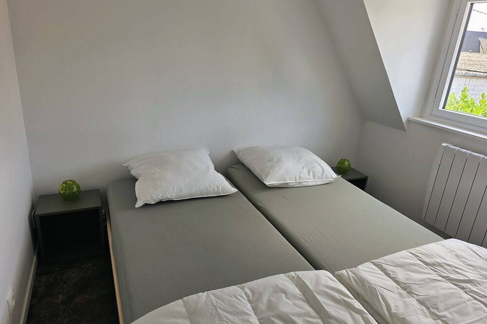 La petite maison in Roncq near Lille, Tourcoing and Belgium in Roncq, Lille region