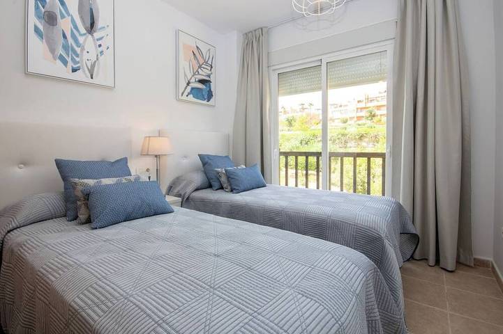 Finca für 5 Personen, mit Pool und Balkon sowie Garten in Casares - 4