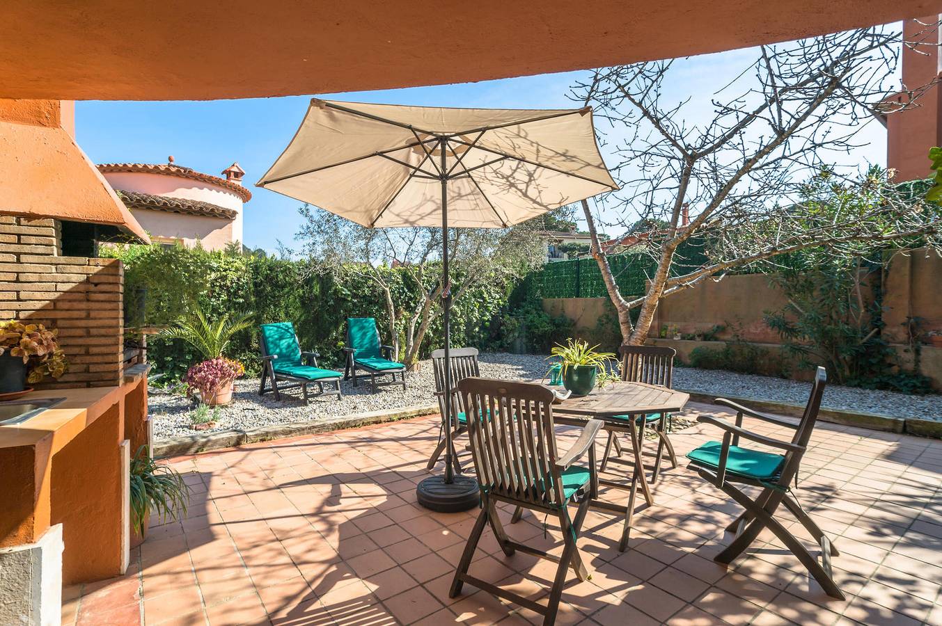 Appartamento intero, Apartment with nice terrace and barbecue, in Begur in Residencial Begur, Begur