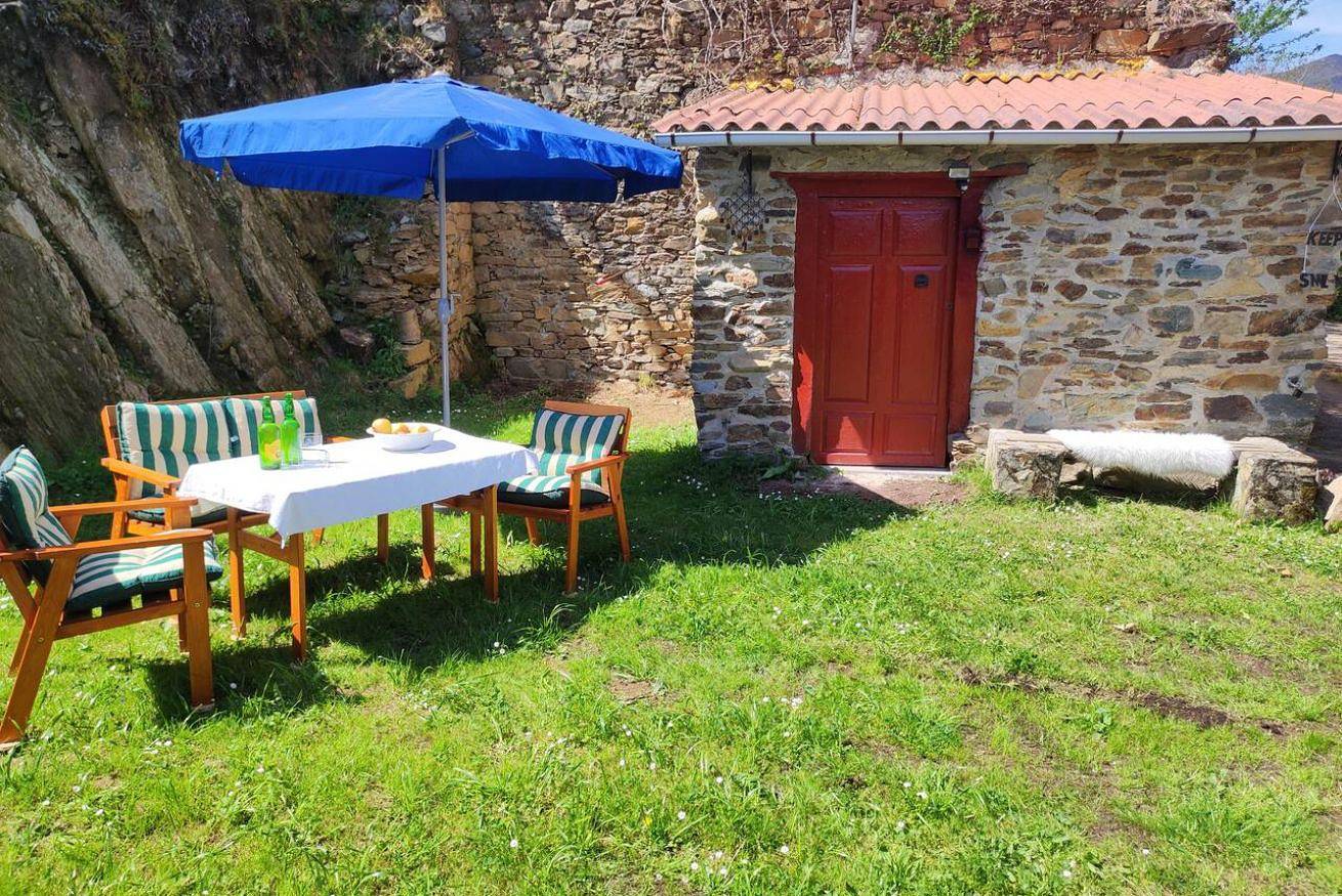 Ganze Wohnung, Ferienwohnung für 6 Personen mit Garten in Pravia, Costa Verde (Spanien)