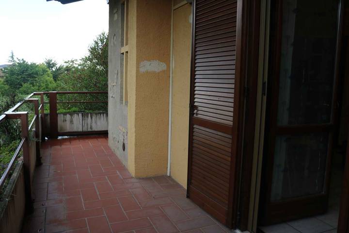 Ganze Ferienwohnung, Ferienwohnung Wohnung in der Nähe des Zentrums in Lazise, Gardasee-Berge