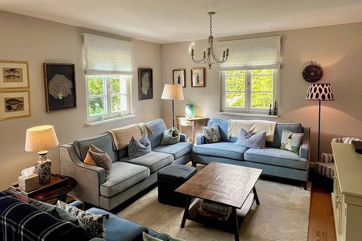 Vacation rental for 6 people, with yard and balcony in Munich