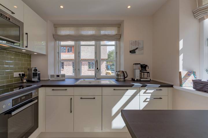 Ferienhaus für 5 Personen, mit Terrasse und Sauna sowie Garten in Alkersum - 4