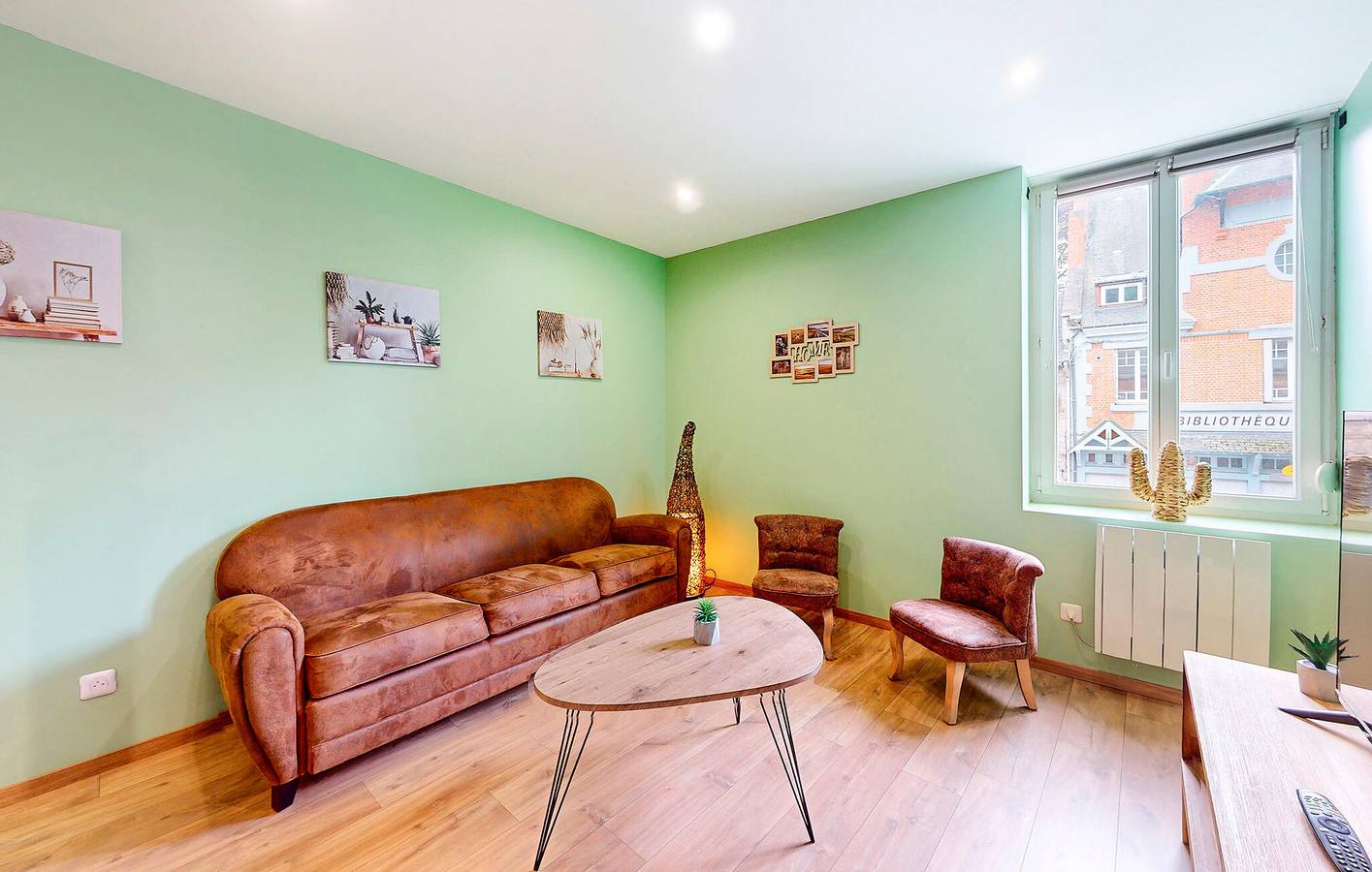 Appartement moderne à Haybes - WiFi, Parking, Chauffage in Haybes, Parc naturel régional des Ardennes