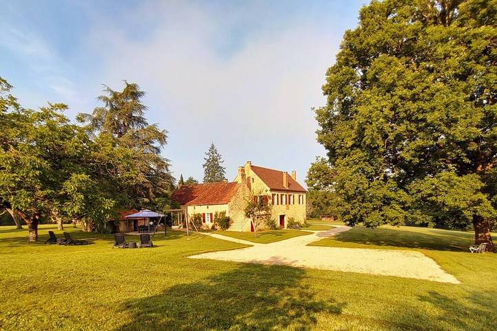 Ferienhaus für 7 Personen, mit Terrasse und Garten - 1
