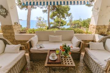 Villa for 10 People in El Barrio, Alicante, Photo 2