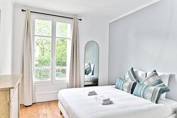 Appartement De Vacances pour 4 Personnes dans Puteaux, Hauts-de-Seine, Photo 3