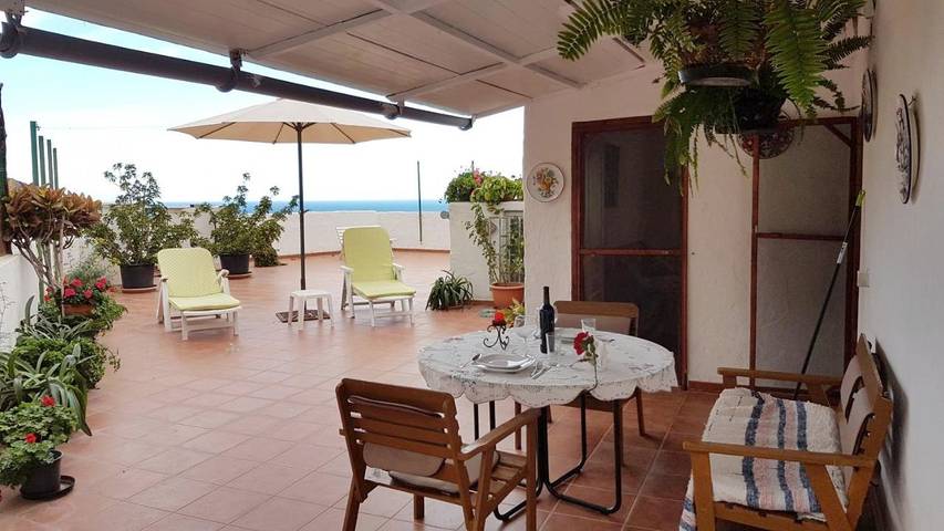 Ferienwohnung für 3 Personen, mit Terrasse und Ausblick