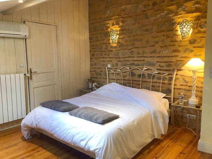 Gîte pour 2 personnes, avec piscine et jardin, animaux acceptés à Tonneins - 4