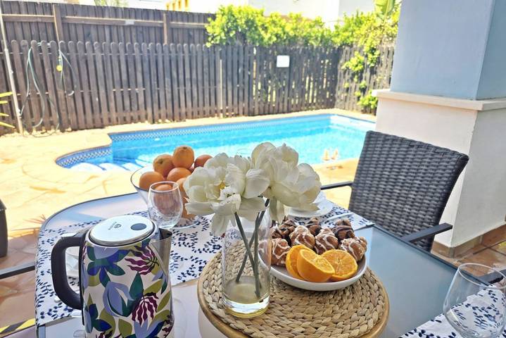 Casa rural para 4 personas, con piscina y jardín en Torre-Pacheco