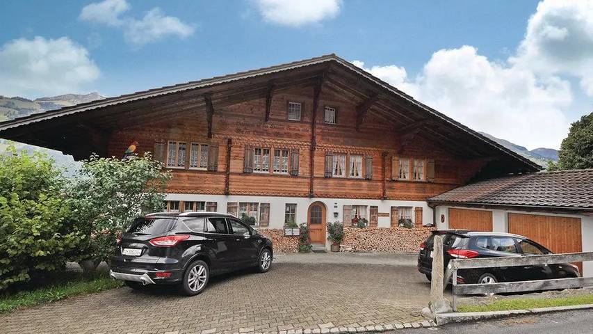 Gîte pour 2 personnes, avec terrasse à Frutigen - 2