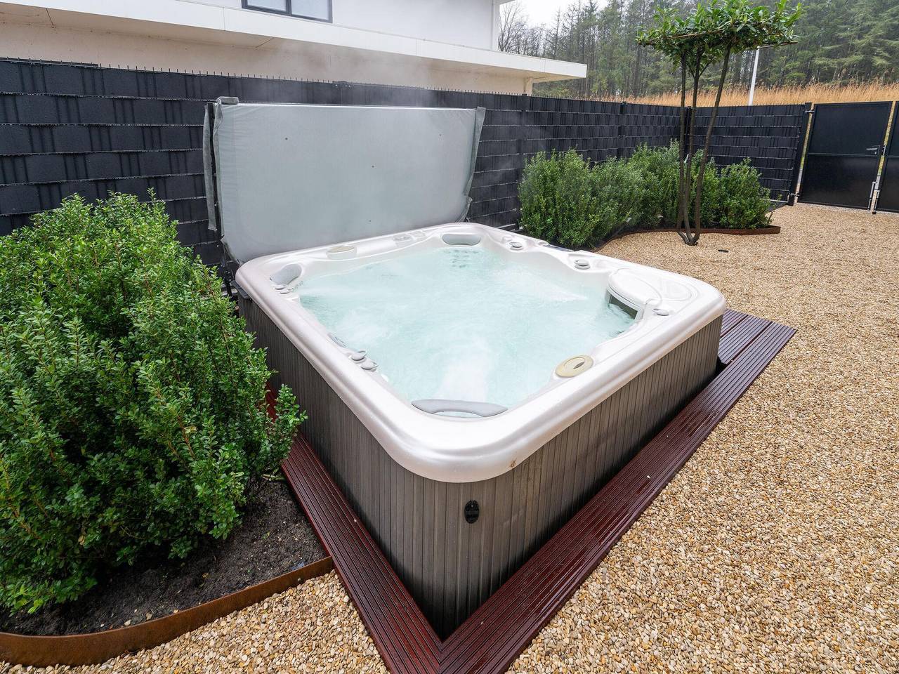 Harderwold Villa Resort — Water Nr. 561 | 8 Pers. Privé Zwembad, Jacuzzi & Sauna in Veluwe