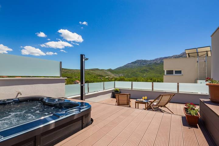 Luxusvilla Wisdom in der Nähe von Split, privater Pool in Dugopolje, Dalmatinisches Zagora