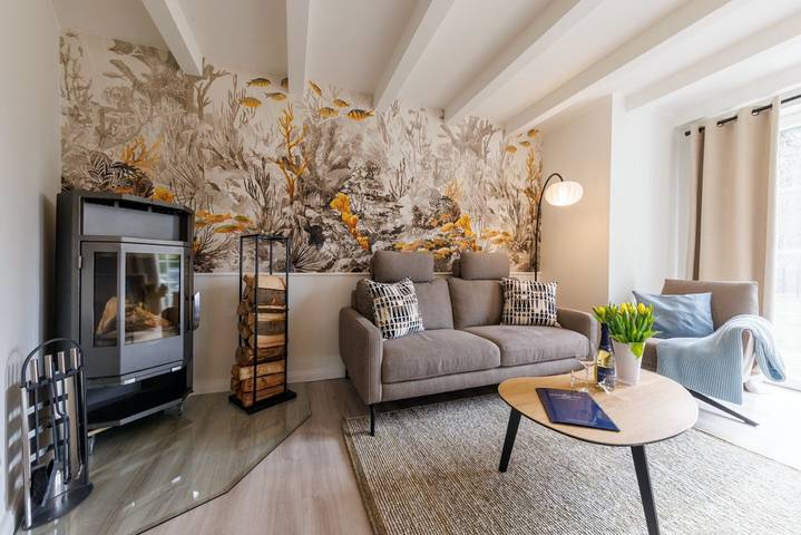 Vacation rental for 7 people, with sauna and lake view as well as yard in Western Pomerania