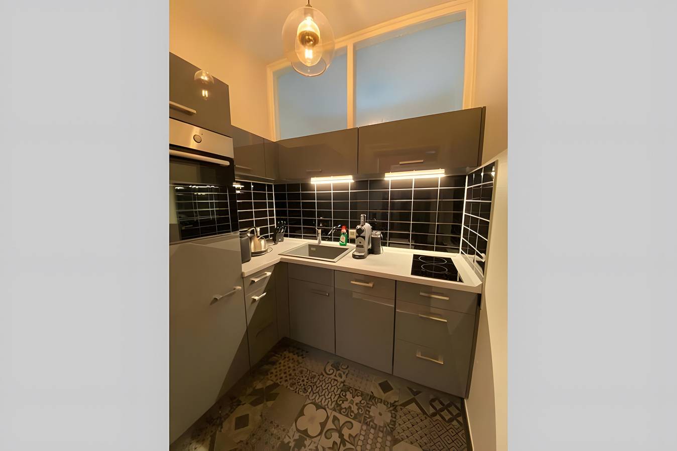 Hel leilighet, Apartment '2' with Shared Terrace, Shared Garden and Wi-Fi in Kielfjorden, Kiel
