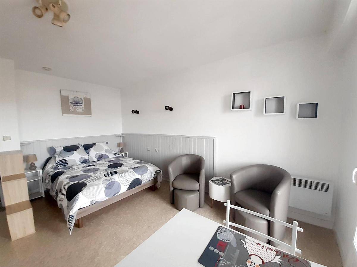 Appartement entier, One-Bedroom Apartment in Dax, Région de Dax