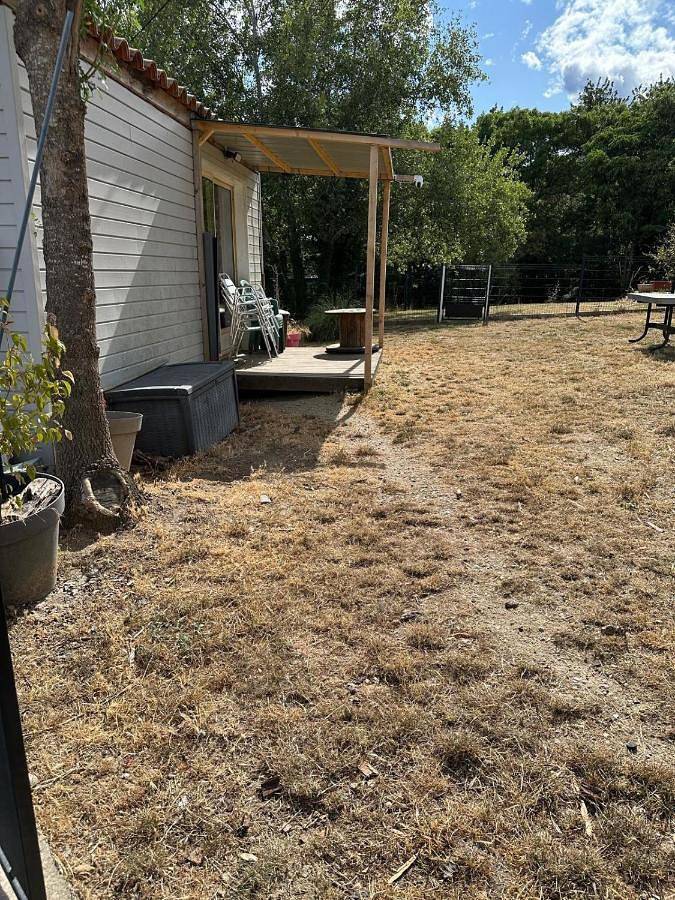 Location de vacances pour 4 personnes, avec vue ainsi que jardin et terrasse dans Saint-Julien-en-Saint-Alban - 4