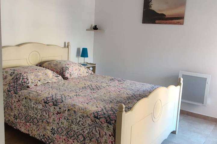 Ganze Wohnung, Beautiful 3-Bedroom Apartment in the Village Center in a New Building in Solliès-Pont, Mittelmeerküste (Frankreich)