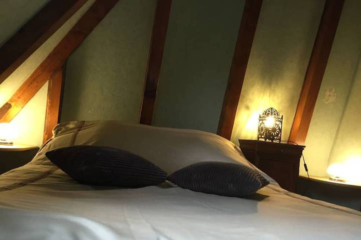 Chalet tradicional a 5 minutos de Super Lioran, ideal para sus vacaciones de montaña. in Saint-Jacques-des-Blats, Región de Aurillac