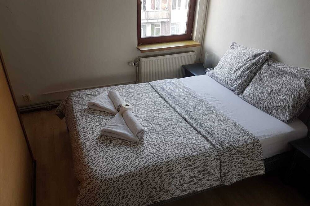 Ganze Wohnung, Studio in Rotterdam in Rotterdam, Südholland