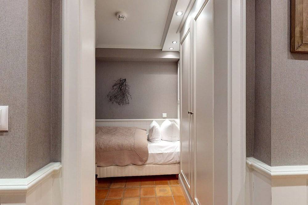 Ganze Wohnung, Heideblick - Exklusive Ferienwohnung mit wunderbarem Blick auf das Munkmarscher in Munkmarsch, Sylt (Gemeinde)