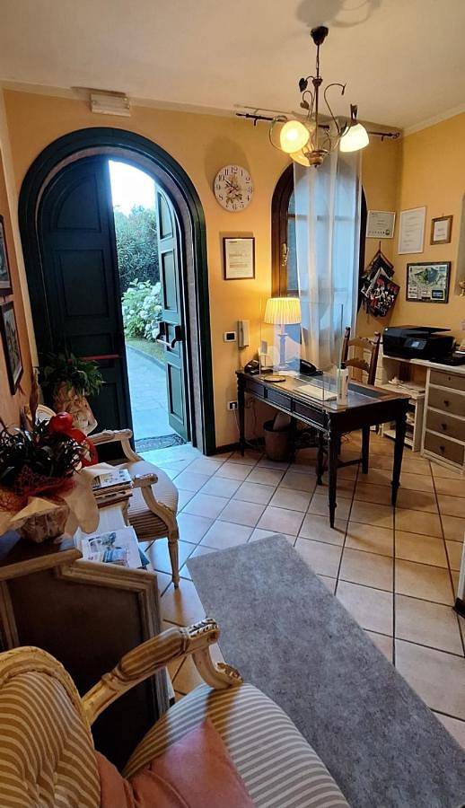 Hotel für 3 Personen, mit Balkon und Terrasse sowie Garten und Ausblick