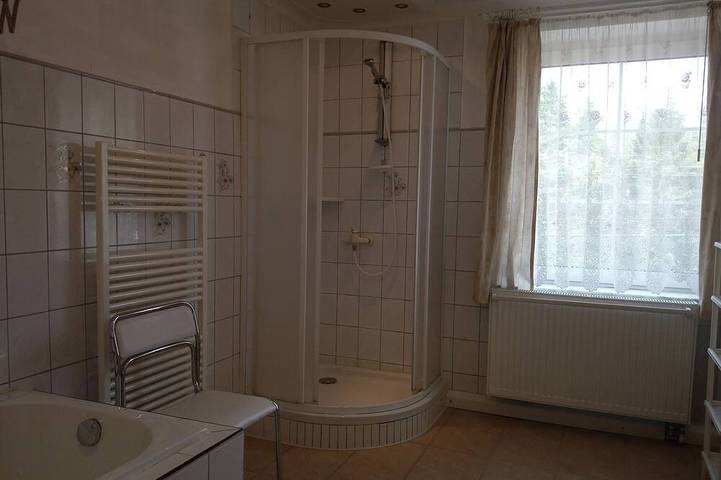 Ganze Wohnung, Apartment with 2 bedrooms near Dresden (upper floor) in Bannewitz, Osterzgebirge
