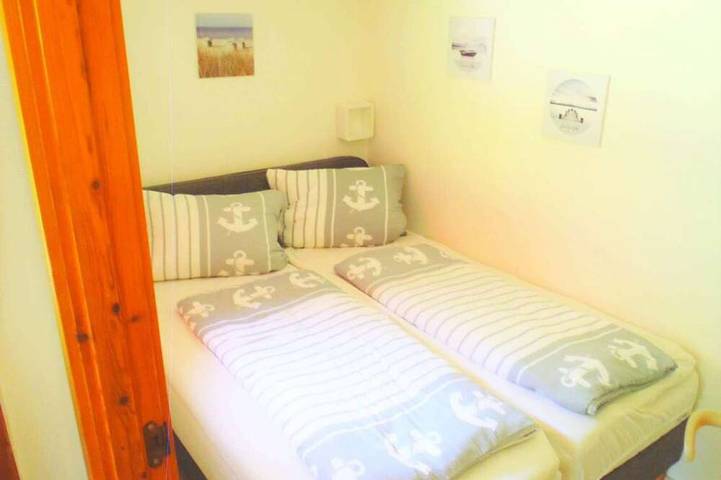 Bungalow für 4 Personen, mit Terrasse und Garten sowie Sauna in Kellenhusen - 2