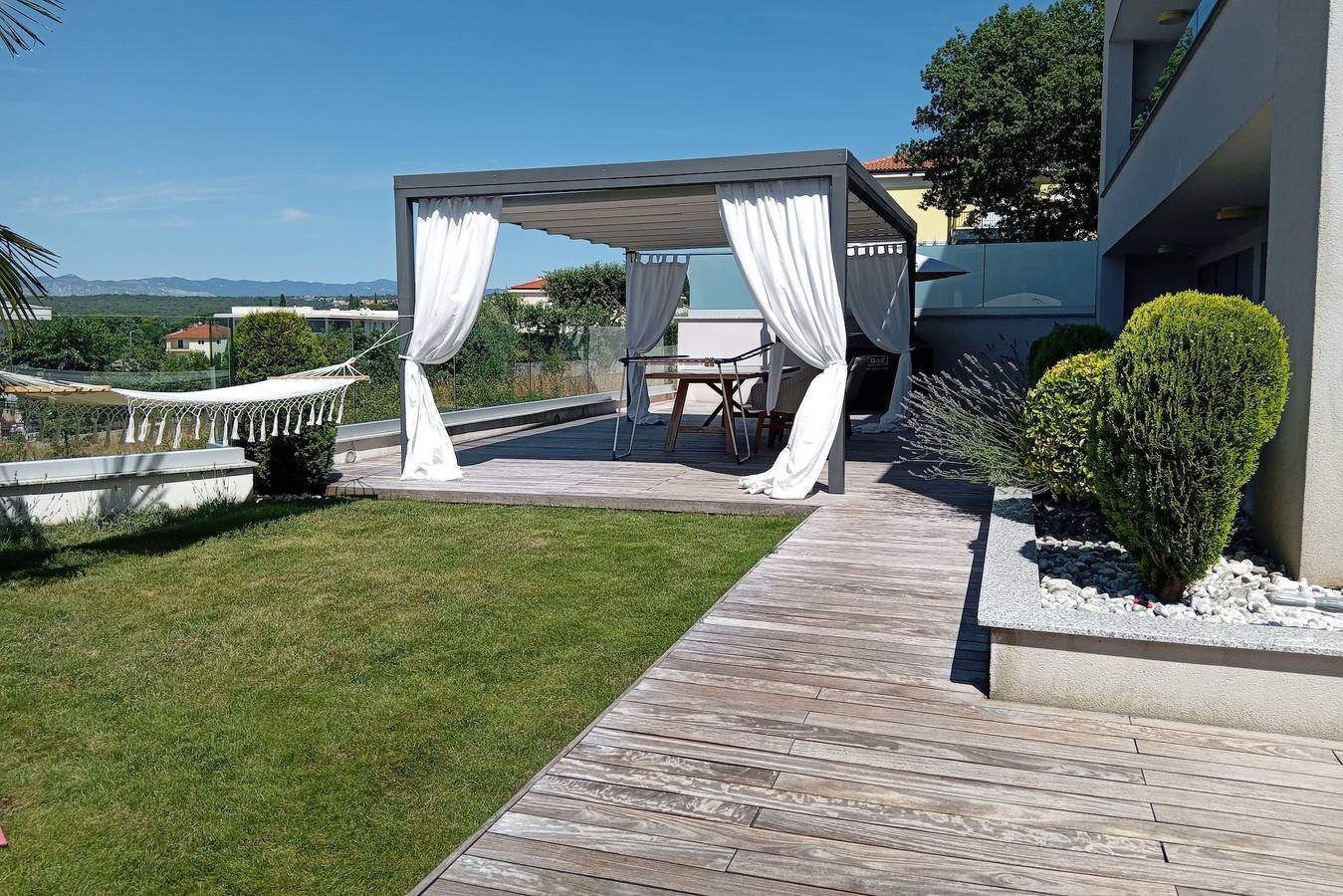 Ganze Wohnung, 2-Zimmer-Ferienwohnung mit Terrasse und Meerblick Vantacici, Krk A-25094-a in Zidarici, Krk