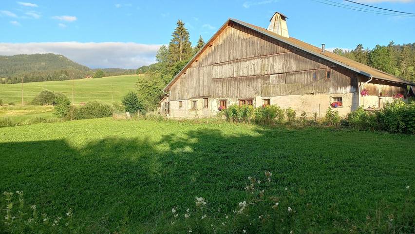 Chambre d’hôte pour 5 personnes, avec jardin, animaux acceptés dans le Doubs - 2