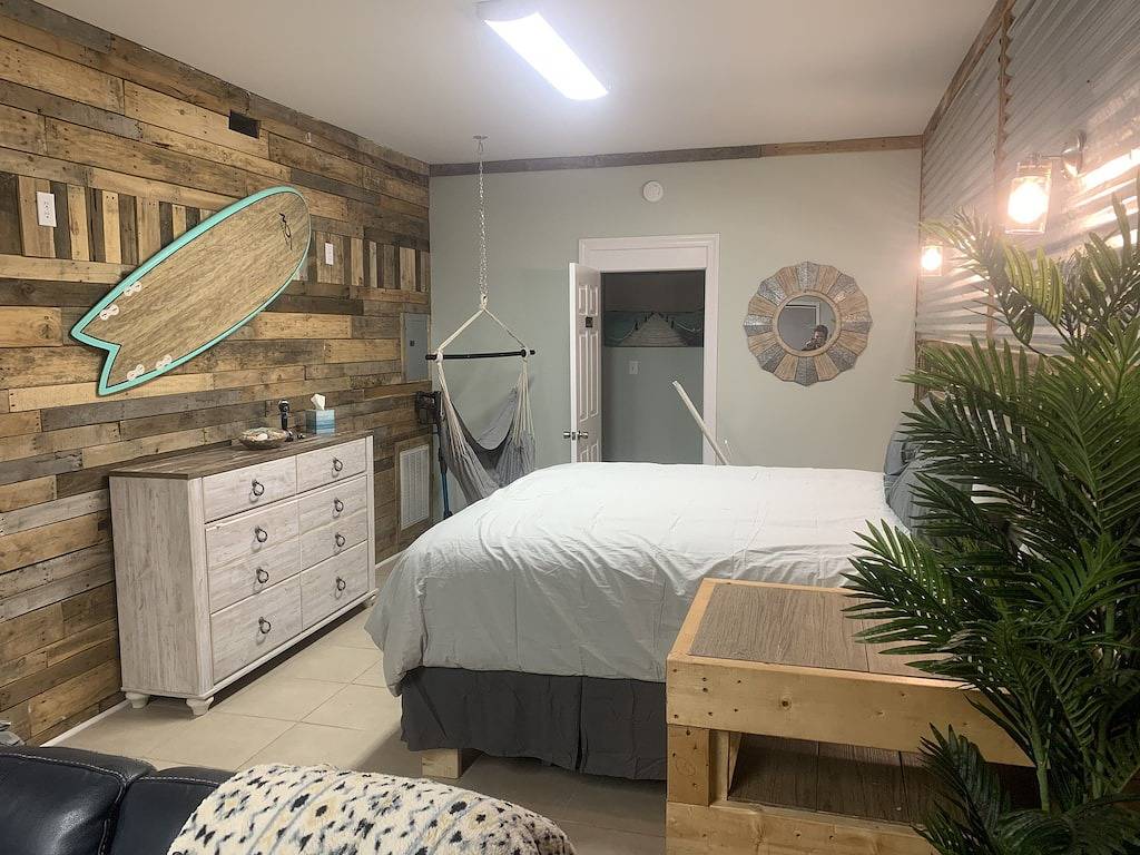 Ganze Wohnung, Walk Score 99 | Waterfront | Kayaks | Design in Swansboro, Camp Lejeune