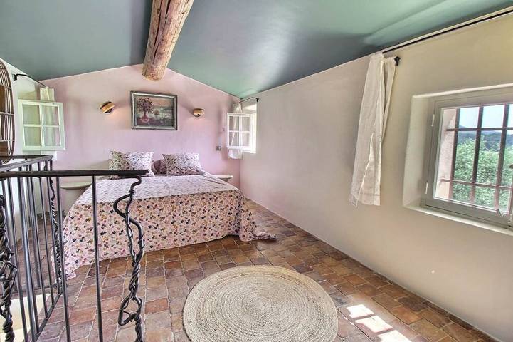 Location de vacances pour 10 personnes, avec jardin à Cabrières-d'Aigues - 3