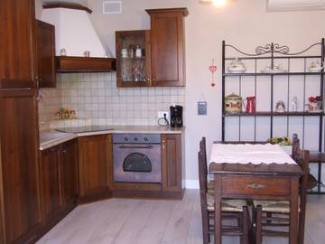 Vakantiewoning voor 4 Personen in San Felice del Benaco, Garda Bergen, Afbeelding 3