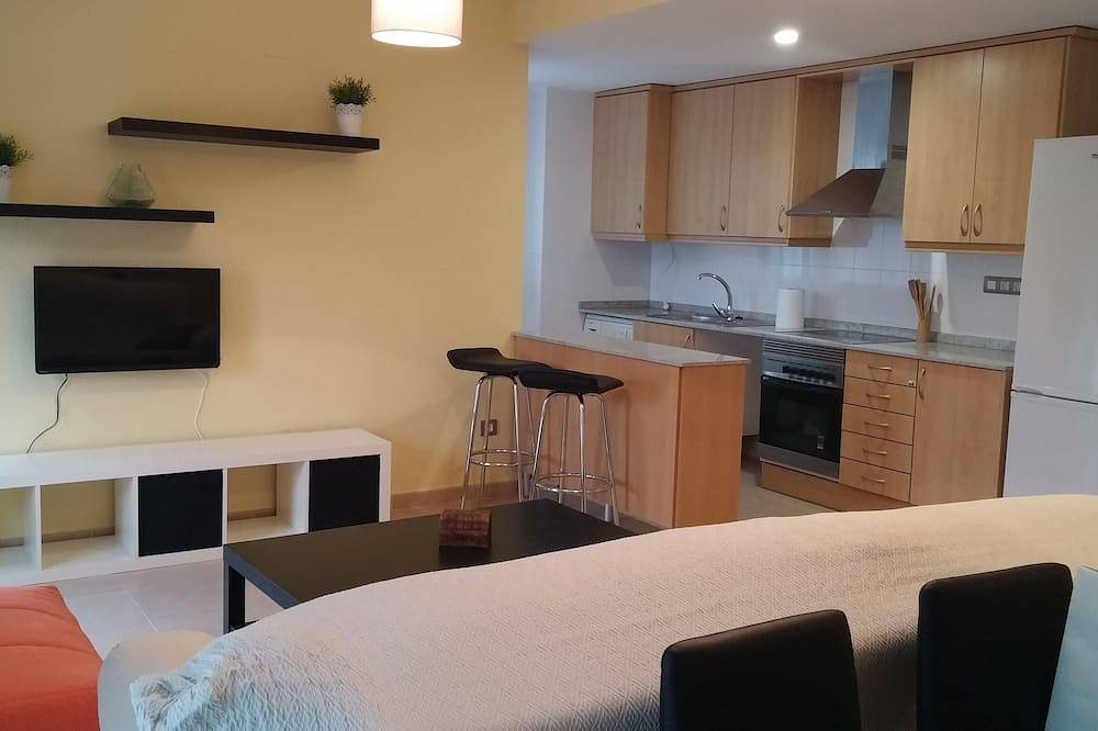 Entire apartment, Beautiful duplex apartment with pool 200 meters from the beach and golf in El Barrio, San Juan Playa
