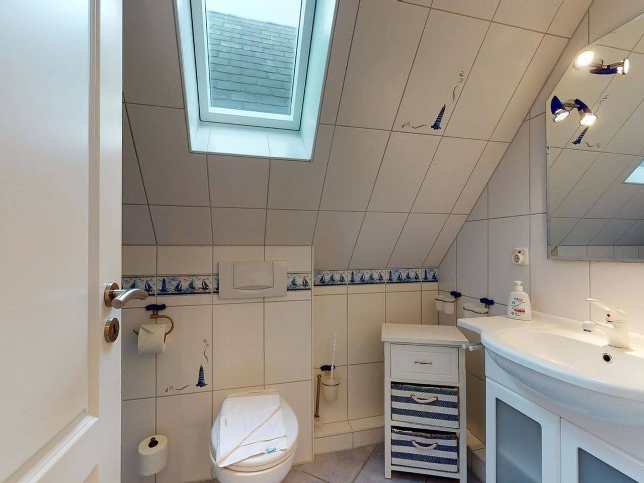 Ganze Ferienwohnung, Meeresrauschen - Gemütliche 2-Zimmer Ferienwohnung in strandnaher Lage für 2 Erwachsene plus Kleinkind bis 3 Jahren in Hörnum, Sylt