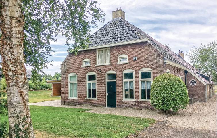 Vakantiehuis voor 6 personen, met Terras en Tuin in Friesland