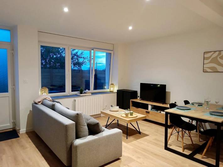 Gîte pour 4 personnes, avec terrasse à Mâlain