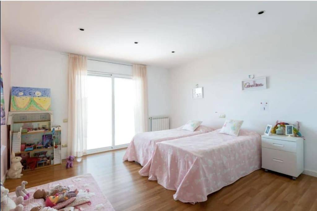 Five-Bedroom House in Alella, Costa del Maresme
