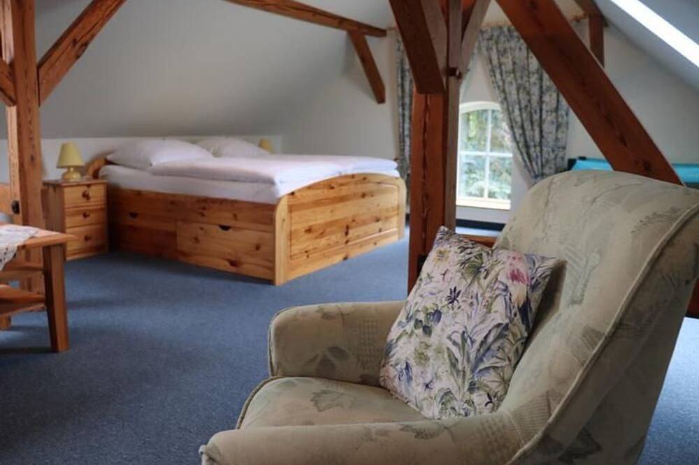 Ganze Wohnung, Ferienwohnung 1 - Ferienwohnung Weidengrund Burg Kauper in Byhleguhre, Byhleguhre-Byhlen