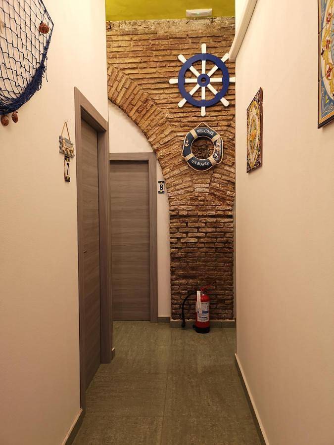 Maison d’hôte pour 2 personnes, avec terrasse à Giardini-Naxos - 4