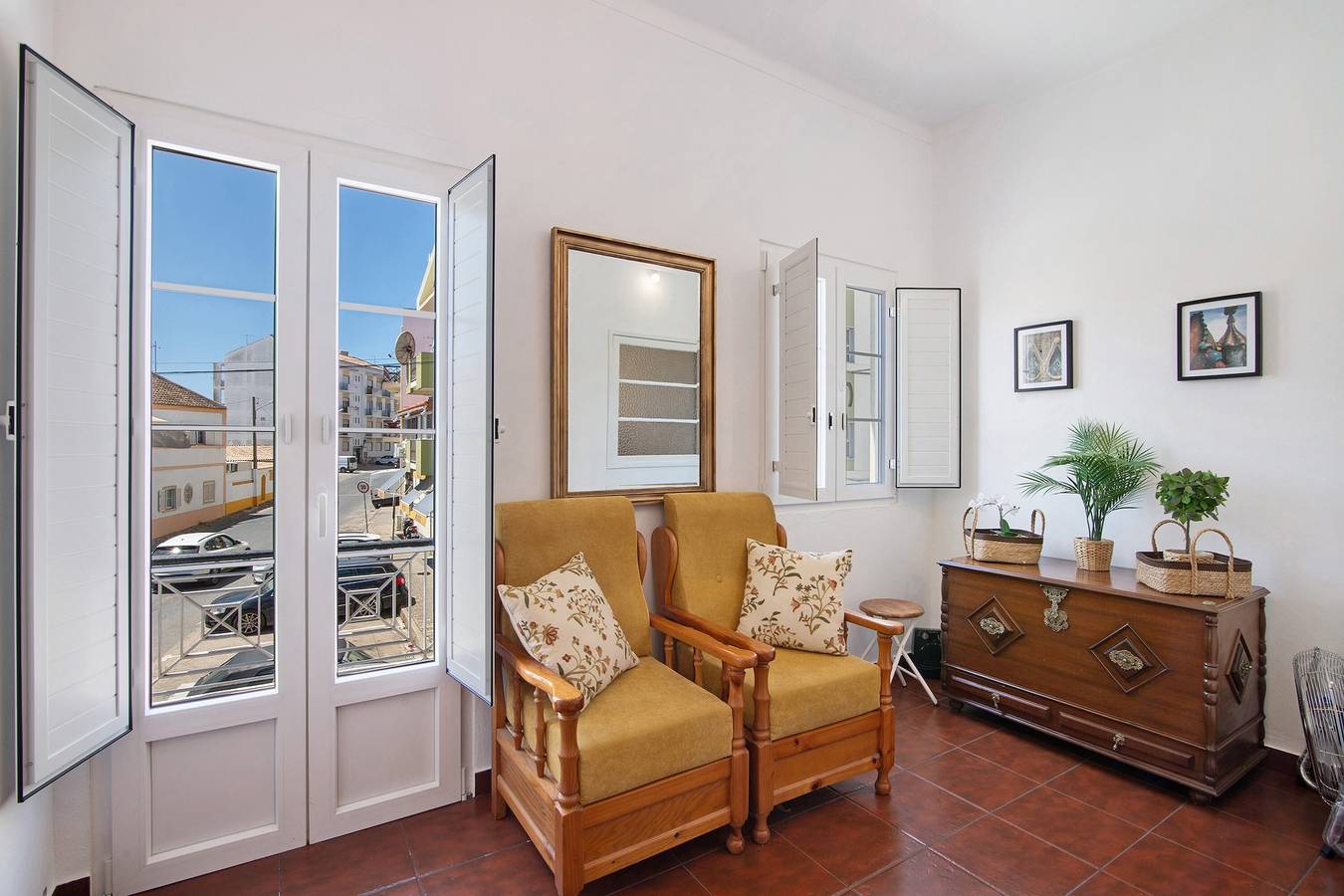 Appartamento intero, Appartamento 'Soalheira - Tavira' con Terrazza Privata, Wi-Fi e Aria Condizionata in Tavira, Tavira (Santiago)