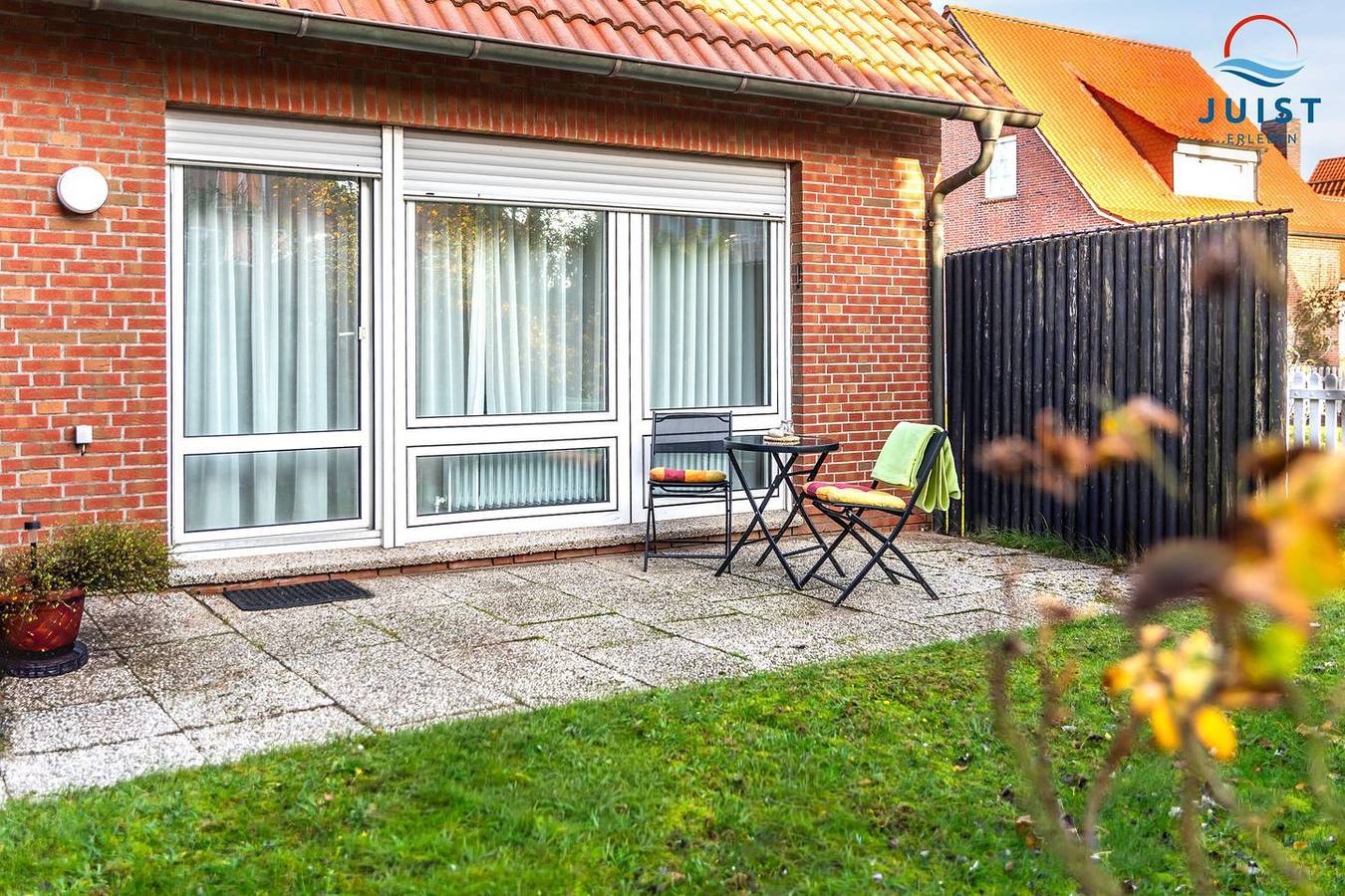 Appartement entier, Freundliche helle Ferienwohnung, ideal für Paare, mit Südterrasse im Ostdorf in Juist