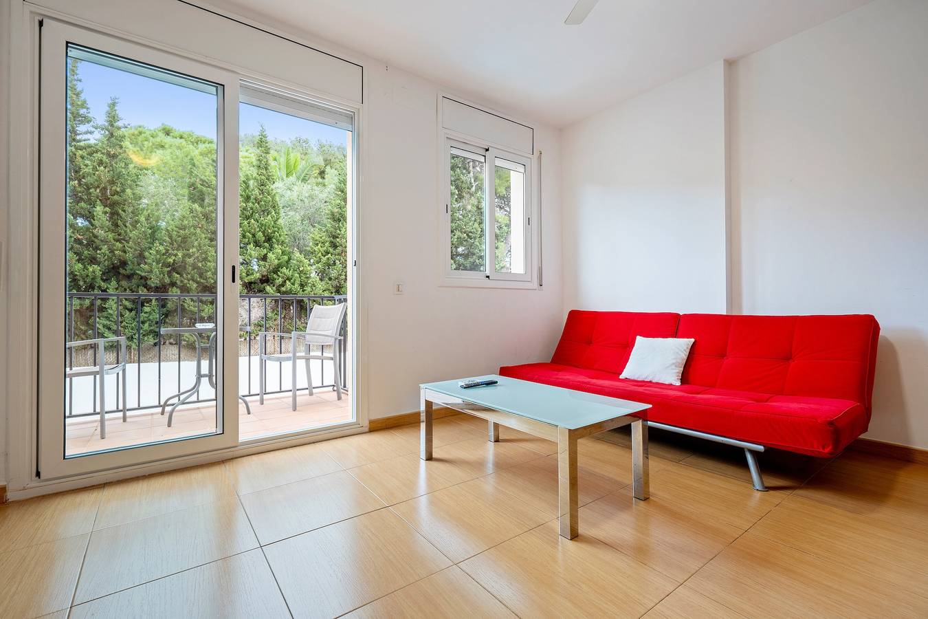 Appartement entier, Appartement 'Dorada 2-3' avec piscine partagée, terrasse privée et Wi-Fi in Calafell, Costa Dorada