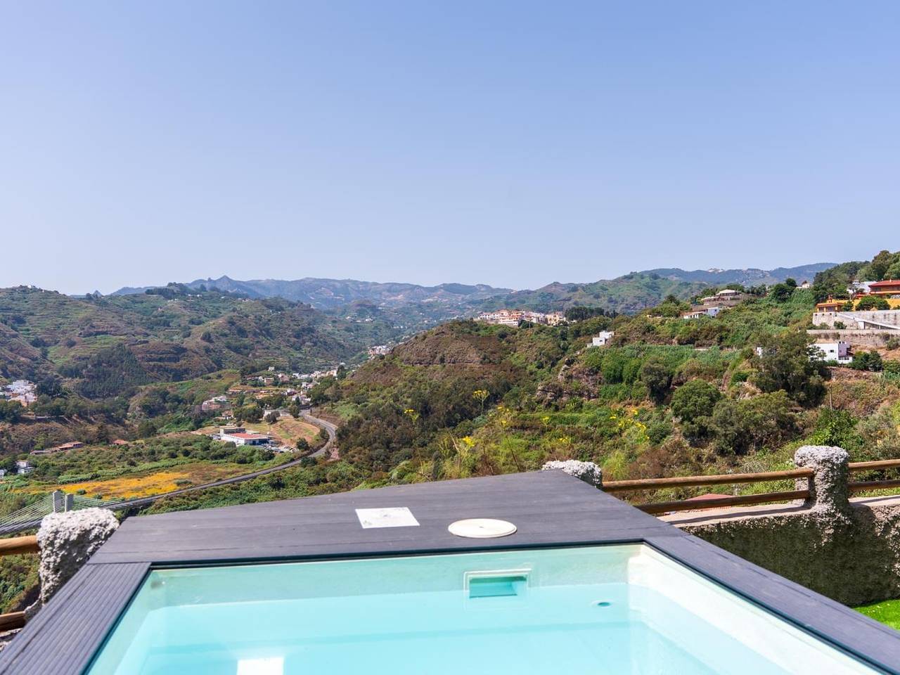Vivelorural casa Priya, pool and views in Teror, Grande Canarie du Nord