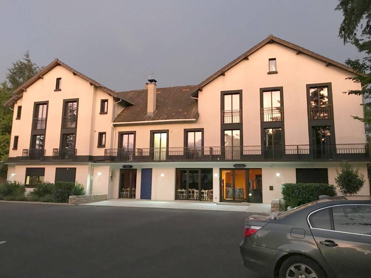 Logis - Hotel et Restaurant La Mire in Méreau, Région de Vierzon