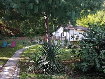 Maison d’hôte pour 6 personnes, avec piscine ainsi que terrasse et vue dans Val-d'Oise