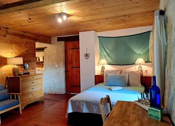 Chambre d’hôte pour 2 personnes, avec jardin à Lamazère