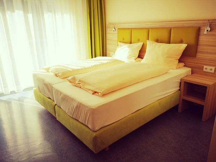 Jöckel Hotel und Gastronomie - Doppelzimmer in Nieder-Moos, Freiensteinau