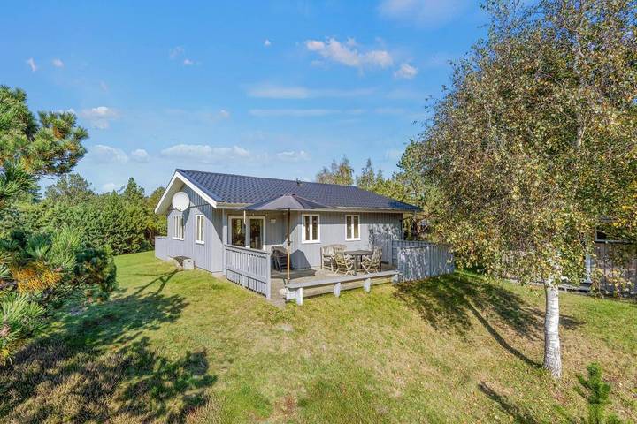 Villa für 5 Personen, mit Balkon/Terrasse und Terrasse sowie Sauna - 1